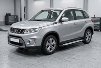 Suzuki Vitara 2015- Trittbretter Allmond Grey (2 Stk., Aluminium) Foto 1