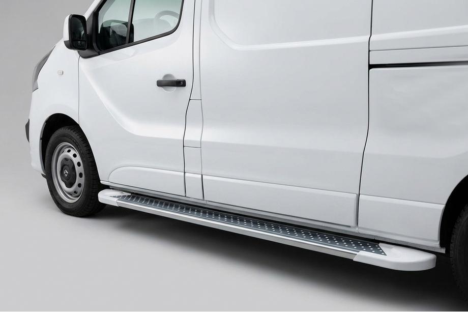 Renault Trafic 2015- Seitenschweller Allmond White (2 Stk., Aluminium) Image