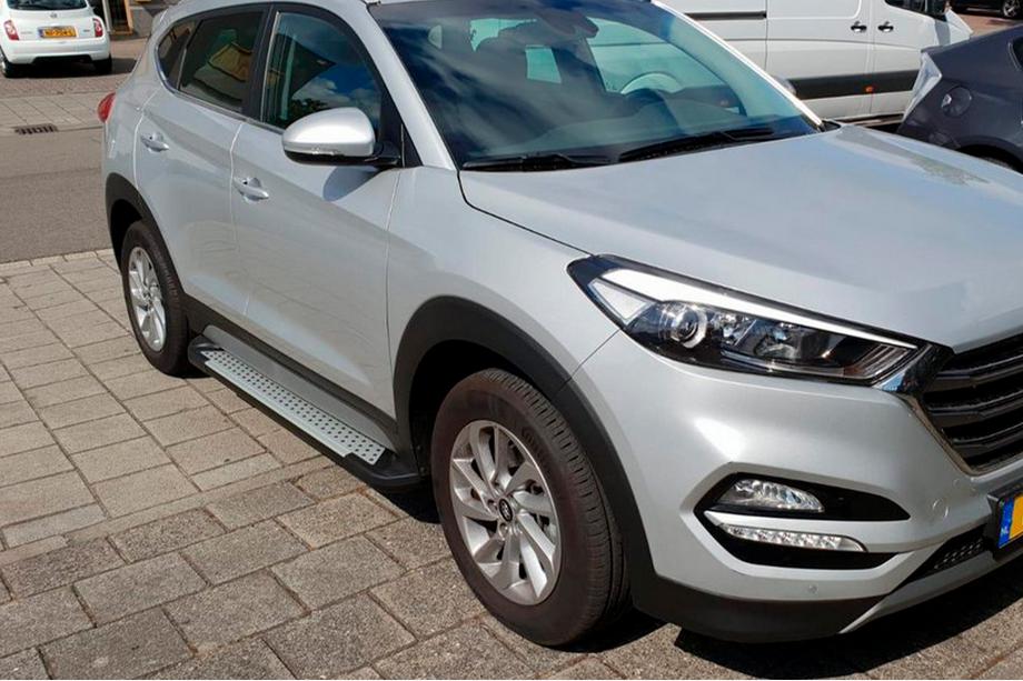 Hyundai Tucson TL 2016-2021 Trittbretter Allmond Grey (2 Stk., Aluminium) Image