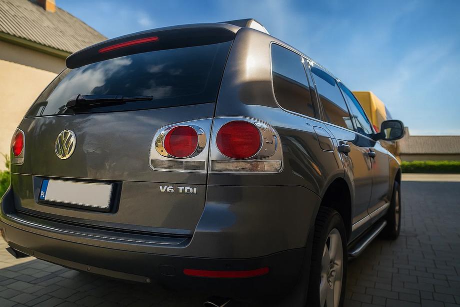 Volkswagen Touareg 2002–2010 Chrom Blenden Rückleuchten 2008-2011 (2 Stk., Kunststoff) Foto 1