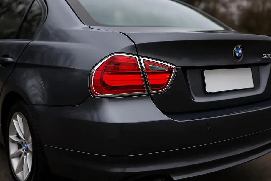BMW 3 Series E90/E91 2005-2011 Chrom Blenden für Rückleuchten (2 Stk., Kunststoff) Image