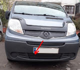 Renault Trafic 2001–2015 Winter Untere Kühlergrill Abdeckung (unter dem Kennzeichen) 2001-2007, Glanzend Foto 1