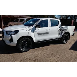 Trittbretter Allmond Black (2 Stk., Aluminium) Toyota Hilux 2015- Foto 2