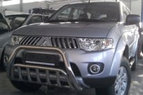 Mitsubishi Pajero Sport 2008-2015 Frontschutz WT002 (Edelstahl) Foto 3