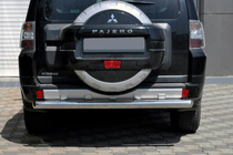 Mitsubishi Pajero Wagon IV 2006-2021 Heckbügel AK002 (Edelstahl) Foto 1