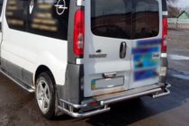 Renault Trafic 2001–2015 Heckschutz AK-Special (Edelstahl) Foto 1
