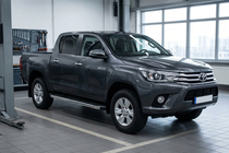 Toyota Hilux 2015- Seitenschweller BlackLine (2 Stk., Aluminium) Foto 1
