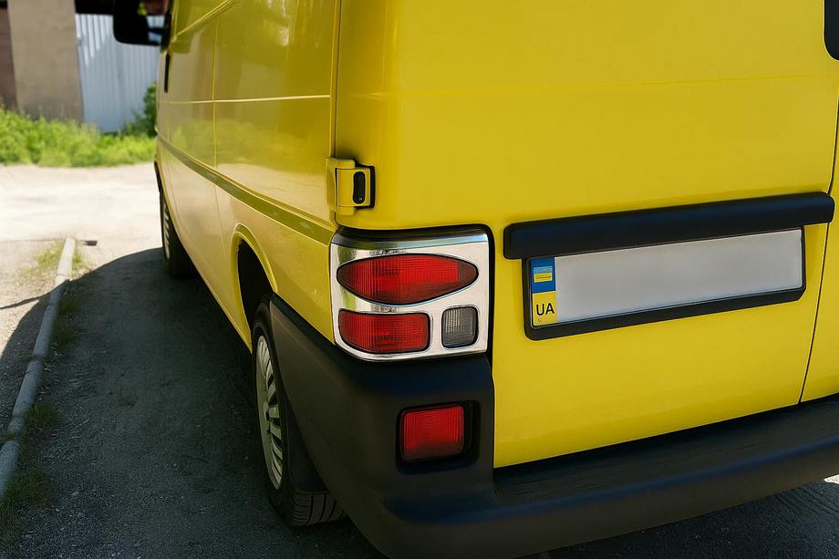 Volkswagen T4 Caravelle/Multivan 1990–2003 Chrom Rückleuchten Abdeckungen (2 Stk, Edelstahl) Foto 5
