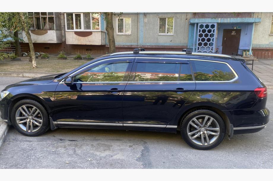 Volkswagen Passat B8 2015-2023 Dachträger für integrierte Reling abschließbar (2 Stk) Schwarz Foto 6