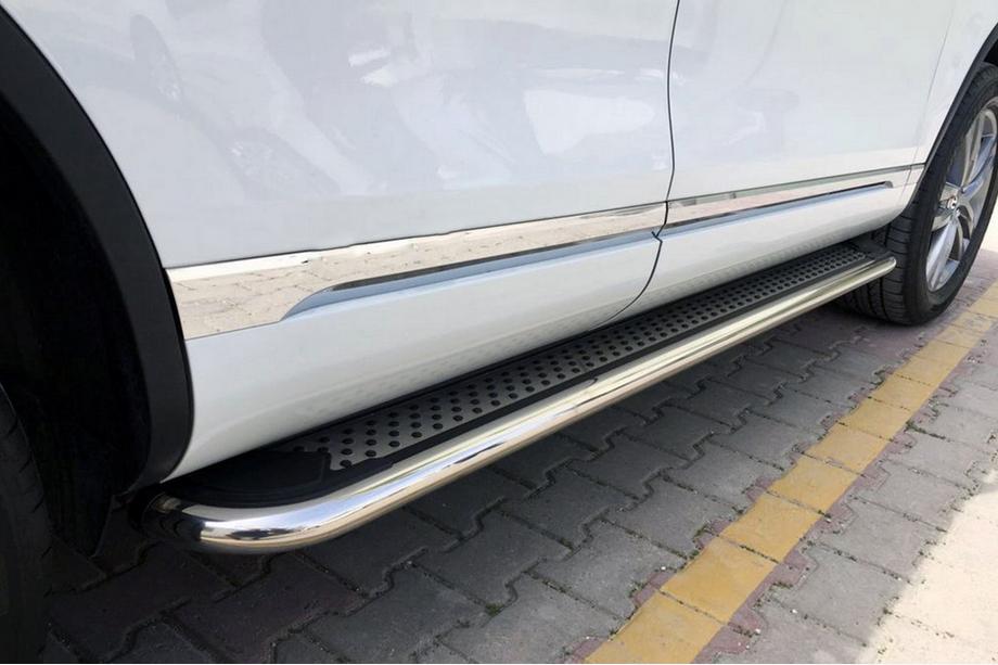 Volkswagen Touareg 2002–2010 Seitenschweller Maydos V2 (2 Stk., Aluminium & Edelstahl) Image