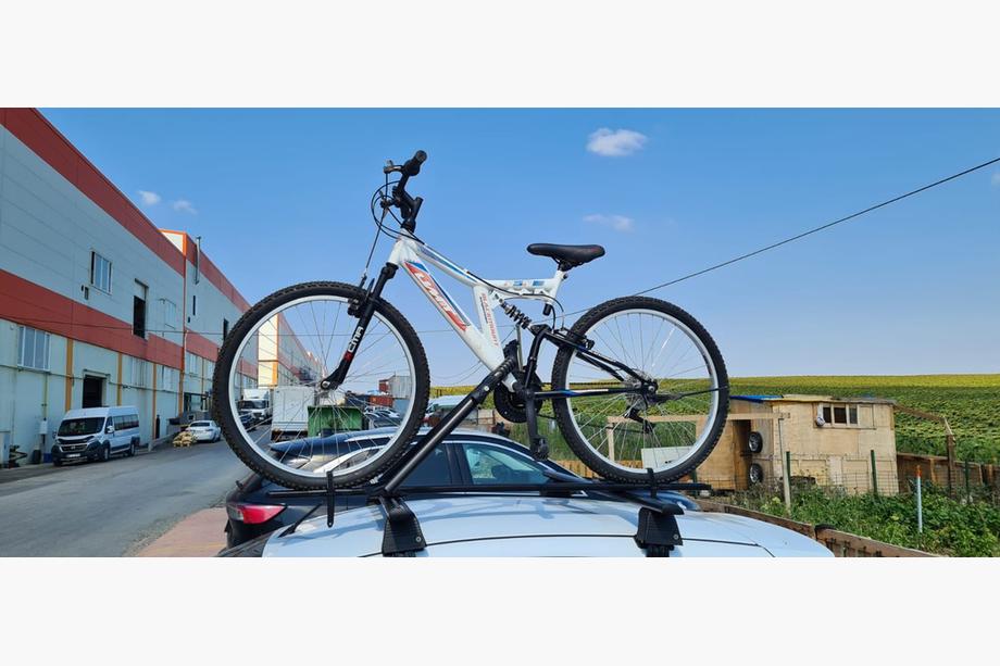 Fahrradhalterung fuer Dachtraeger Quertraeger Foto 30