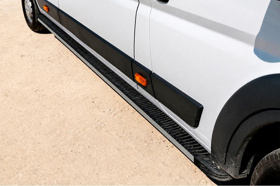 Citroen Jumper 2007-2025 Seitenschweller Maya (2 Stk., Aluminium) Image
