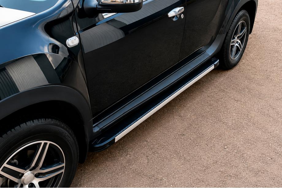 Dacia Duster 2008-2018 Seitenschweller Maya V1 (2 Stk., Aluminium) Image