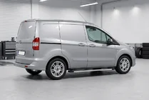 Ford Courier 2014-2023 Seitenschweller Maya V1 (2 Stk., Aluminium) Foto 1