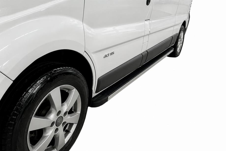 Nissan Primastar 2002-2014 Seitenschweller Maya (2 Stk., Aluminium) Image