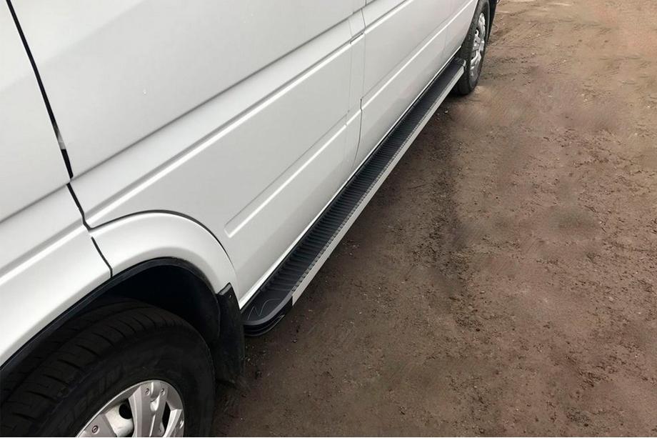 Volkswagen LT 1995-2006 Seitenschweller Maya (2 Stk., Aluminium) Image