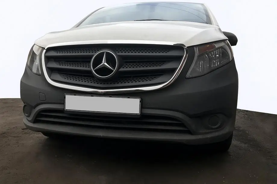 Mercedes Vito/V-class W447 2014- Grillumrandung (2 Stk., Edelstahl) Image