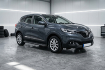 Renault Kadjar 2015-2022 Trittbretter Allmond Black (2 Stk., Aluminium) Foto 1