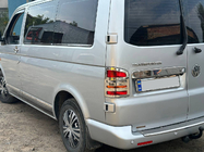 Volkswagen T5 Caravelle 2004-2010 Chromleiste über dem Kennzeichen für Flügeltüren (Edelstahl) Carmos - Türkischer Edelstahl Foto 4