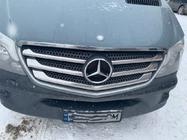 Mercedes Sprinter W906 2006–2018 Grillumrandung (2013↗, Edelstahl) Foto 4