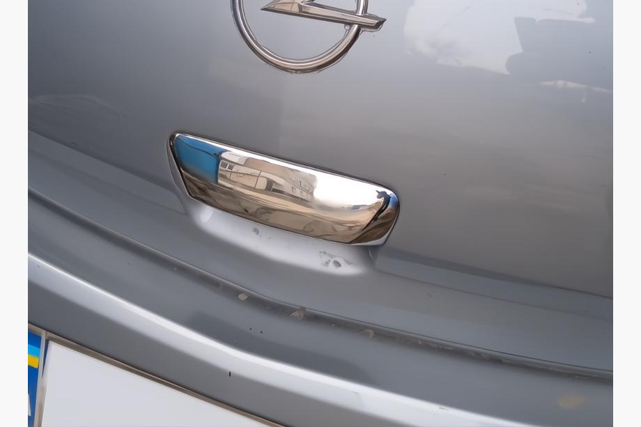 Opel Corsa D 2007-2014 Edelstahl Abdeckung für Heckklappengriff Carmos - Türkischer Edelstahl Image