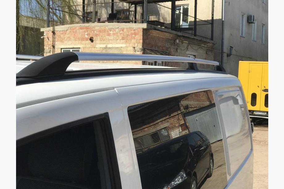 Mercedes Vito W638 1996-2003 Dachreling Chrom Metallfüße Foto 2