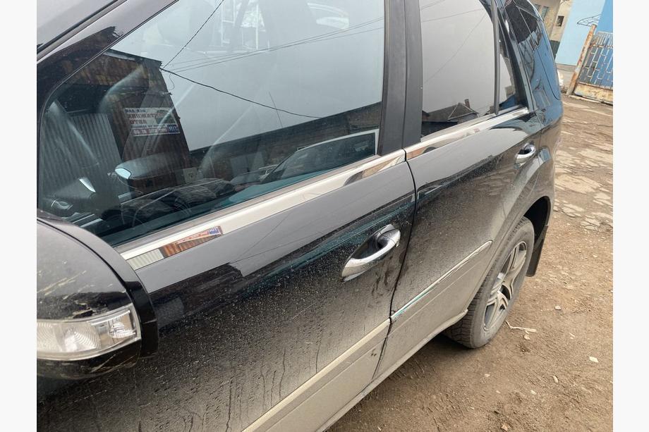 Mercedes ML W164 2005-2011 Fensterzierleisten außen Edelstahl (4 Stk) OmsaLine - Italienischer Edelstahl Foto 5