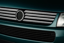 Volkswagen T4 Caravelle/Multivan 1990–2003 Chrom Kühlergrill Blenden Schräghaube (8 Stk., Edelstahl) Foto 1
