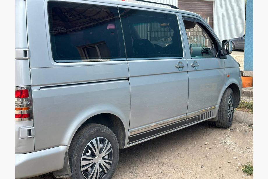 Volkswagen T5 Transporter 2003-2010 Türleisten Edelstahl Chrom 1 Tür, kurzer Radstand, OmsaLine - Italienischer Edelstahl Foto 18