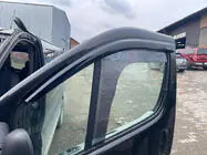 Opel Vivaro 2001–2015 Windabweiser (2 Stk, Niken) Foto 2