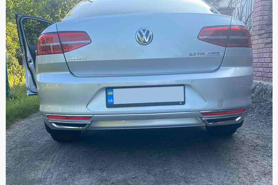Volkswagen Passat B8 2015-2023 Auspuffblenden Imitation SD/SW (2015-2018, 2 Stk, Edelstahl) S-Design - Italienischer Edelstahl Foto 2