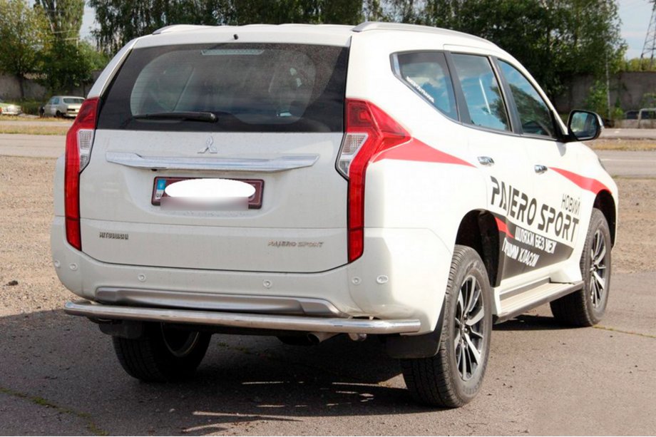 Mitsubishi Pajero Sport 2015- Heckschutz AK005 (Edelstahl) Foto 6
