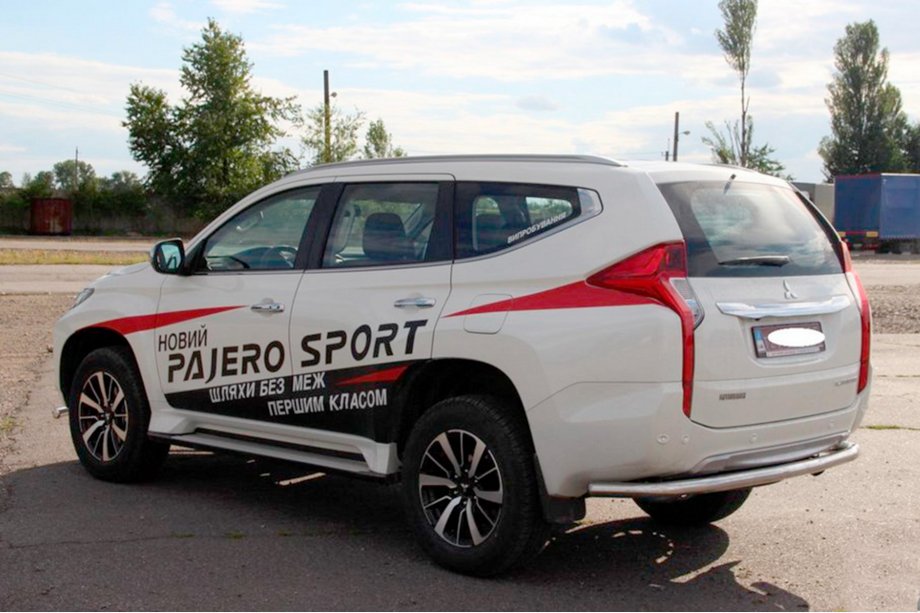 Mitsubishi Pajero Sport 2015- Heckschutz AK005 (Edelstahl) Foto 5