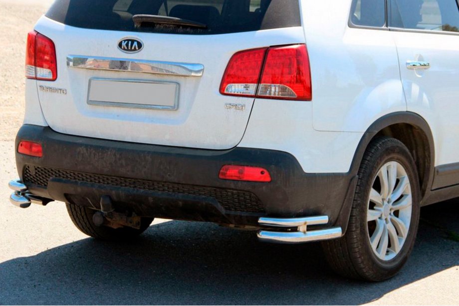 Kia Sorento II XM 2009-2014 Hintere doppelte Eckschutzrohre AK003-Doppelt (Edelstahl) Image