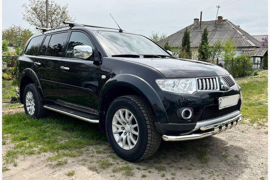 Mitsubishi Pajero Sport 2008-2015 Frontschutzbügel ST015 (Edelstahl) Image