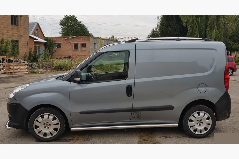 Fiat Doblo II 2010-2022 Seitliche Rohre (2 Stk., Edelstahl) 60mm, Standardbasis Foto 3