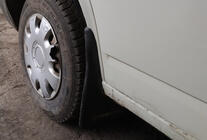 Volkswagen T4 Transporter 1990-2003 Premium Spritzschutz Vorne Foto 7