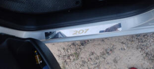 Peugeot 207 2006–2014 Einstiegsleisten Carmos (4 Stk, Edelstahl) Foto 5