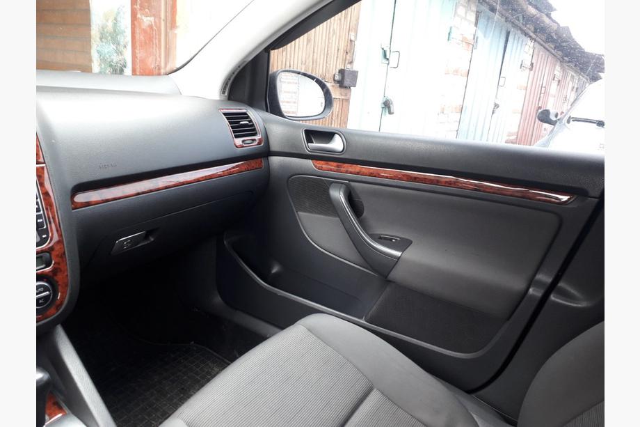 Volkswagen Jetta 2006-2011 Armaturenbrett Abdeckungen Foto 3