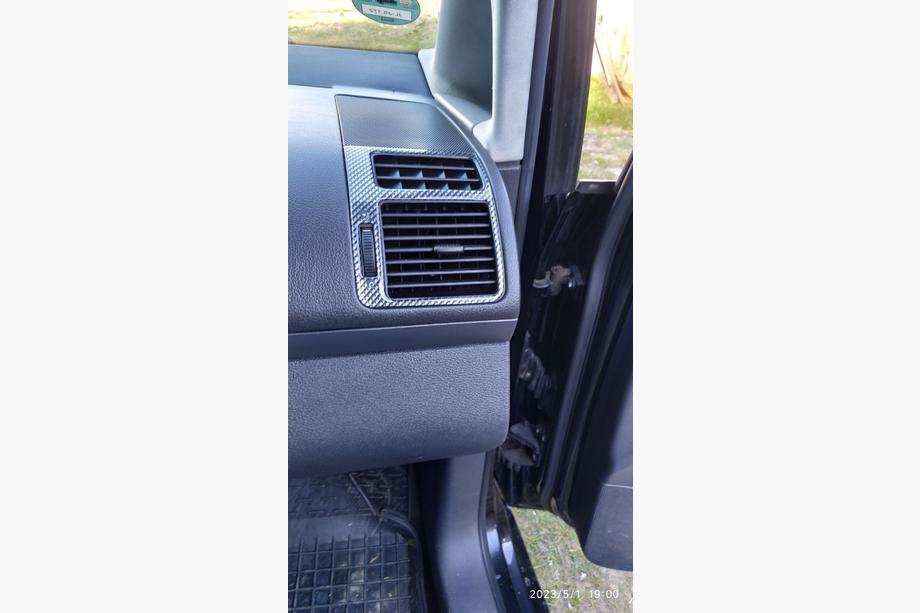 Volkswagen Touran 2003-2010 Armaturenbrett Abdeckungen Foto 16