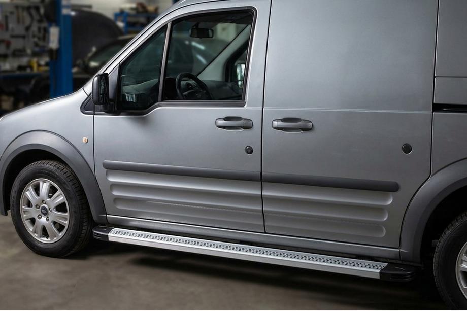 Ford Connect 2002–2006 Seitenschweller Maya V2 (2 Stk., Aluminium) Image