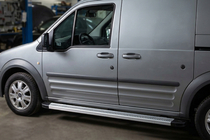 Ford Connect 2006–2009 Seitenschweller Maya V2 (2 Stk., Aluminium) Foto 1