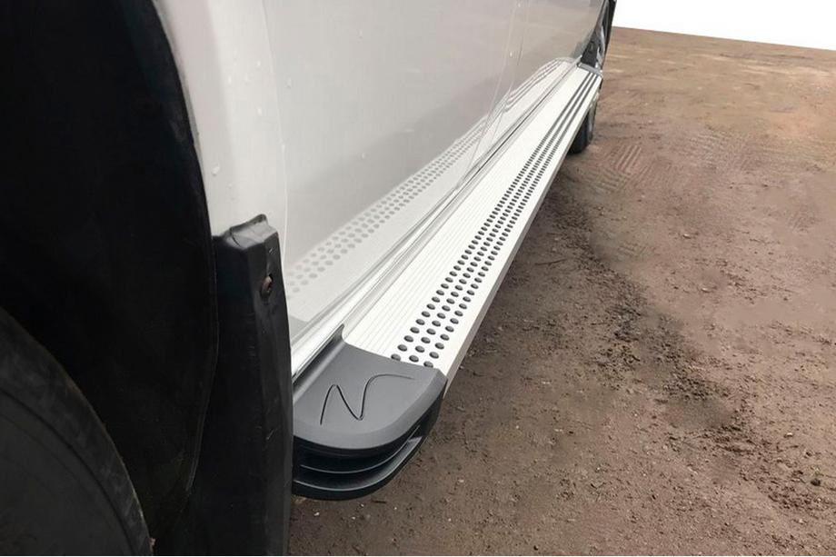 Volkswagen LT 1995-2006 Seitenschweller Maya V2 (2 Stk., Aluminium) Image