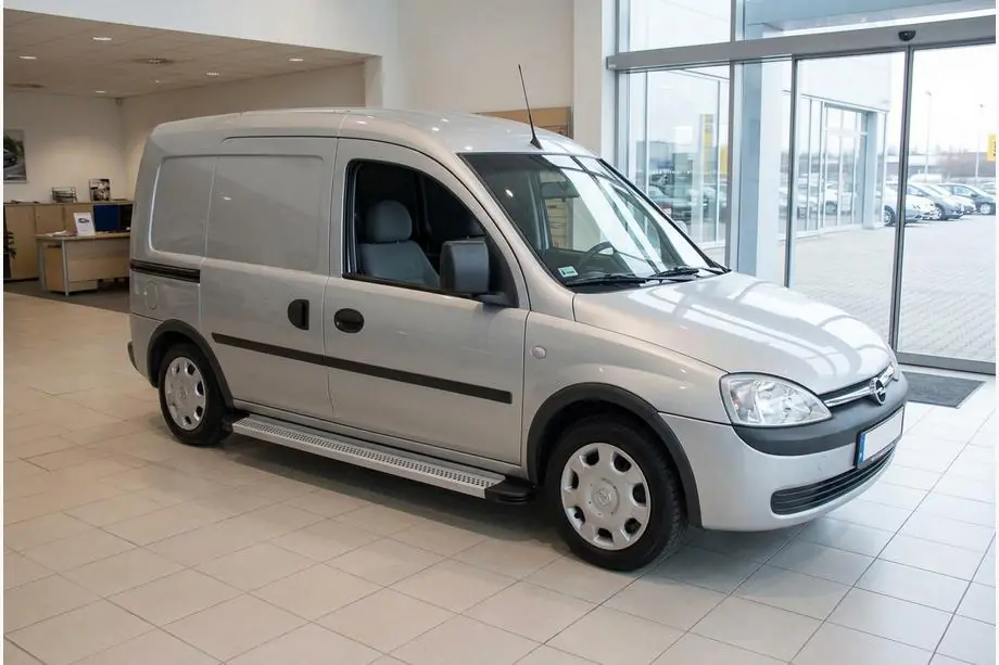 Opel Combo 2002–2012 Seitenschweller Maya V2 (2 Stk., Aluminium) Image