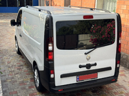 Renault Trafic 2015- Dachreling Schwarz Kurz, Kunststoff-Fuesse Foto 4