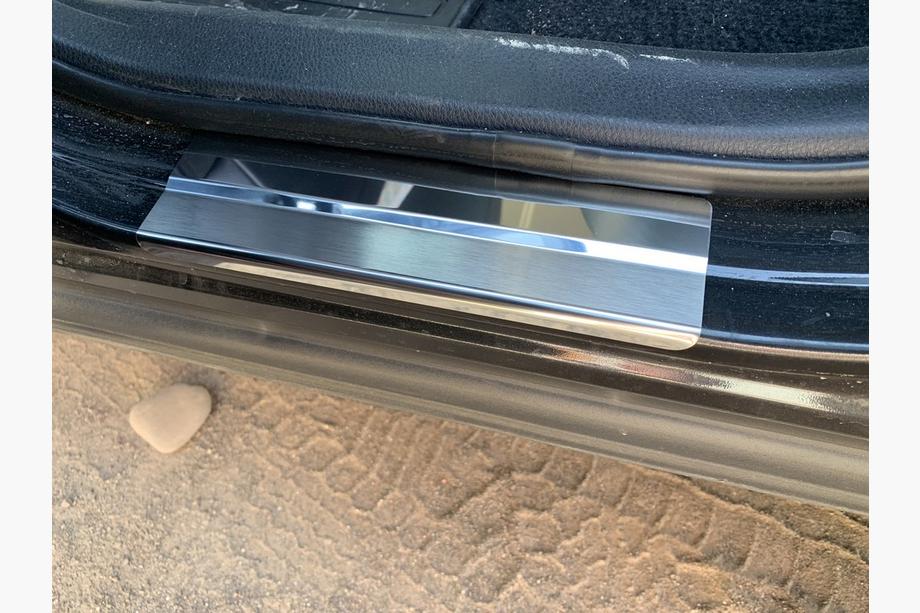 Toyota Rav 4 2013-2018 Einstiegsleisten Abdeckungen Nataniko (4 Stk., Edelstahl) Foto 9