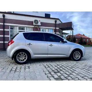 Chrom Türgriffblenden (4 Stk., Edelstahl) Kia Ceed 2007-2012 Foto 1