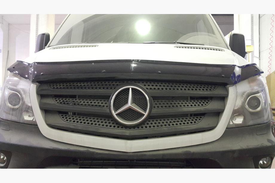 Mercedes Sprinter W906 2006–2018 Motorhaubenschutz 2013+ (V1, EuroCap) Foto 8