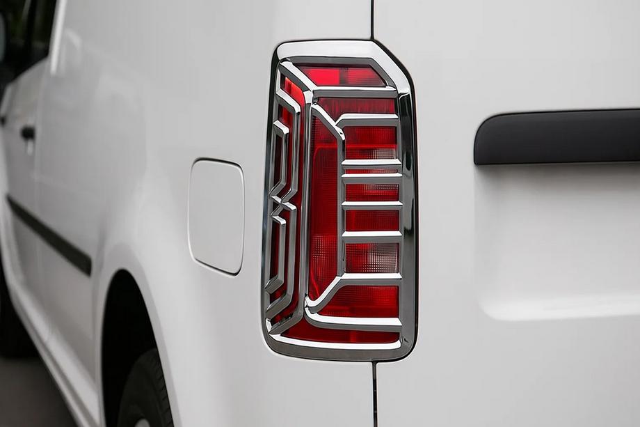 Volkswagen Caddy 2015-2020 Chrom Blenden für Rückleuchten (2 Stk., Kunststoff) Image