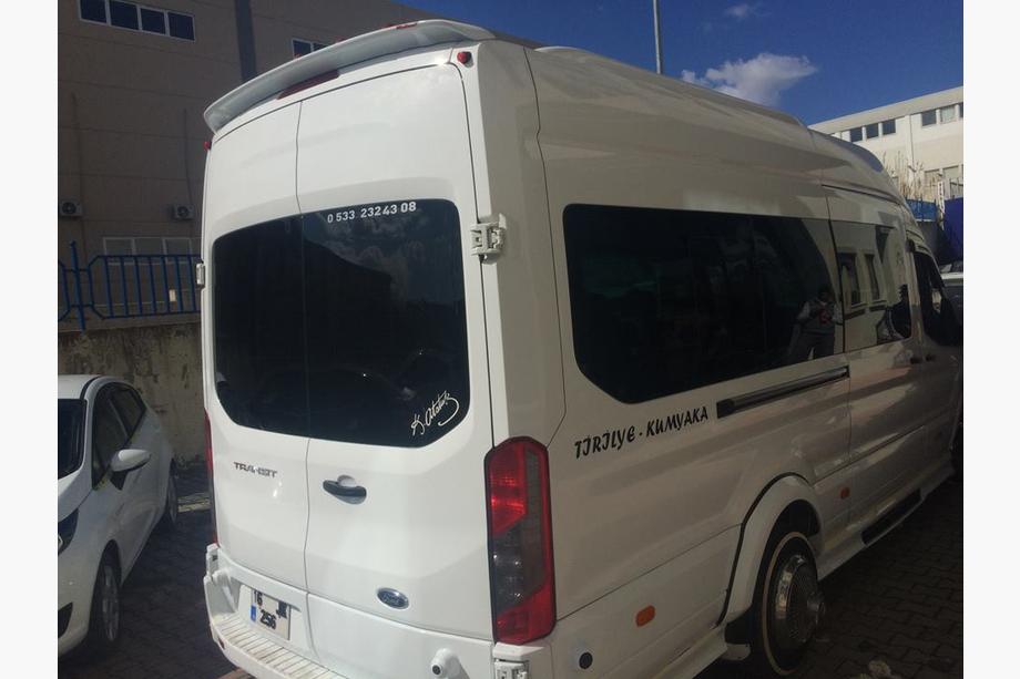 Ford Transit 2014- Heckspoiler Anatomik (2014-2019, grundiert zum Lackieren) Image
